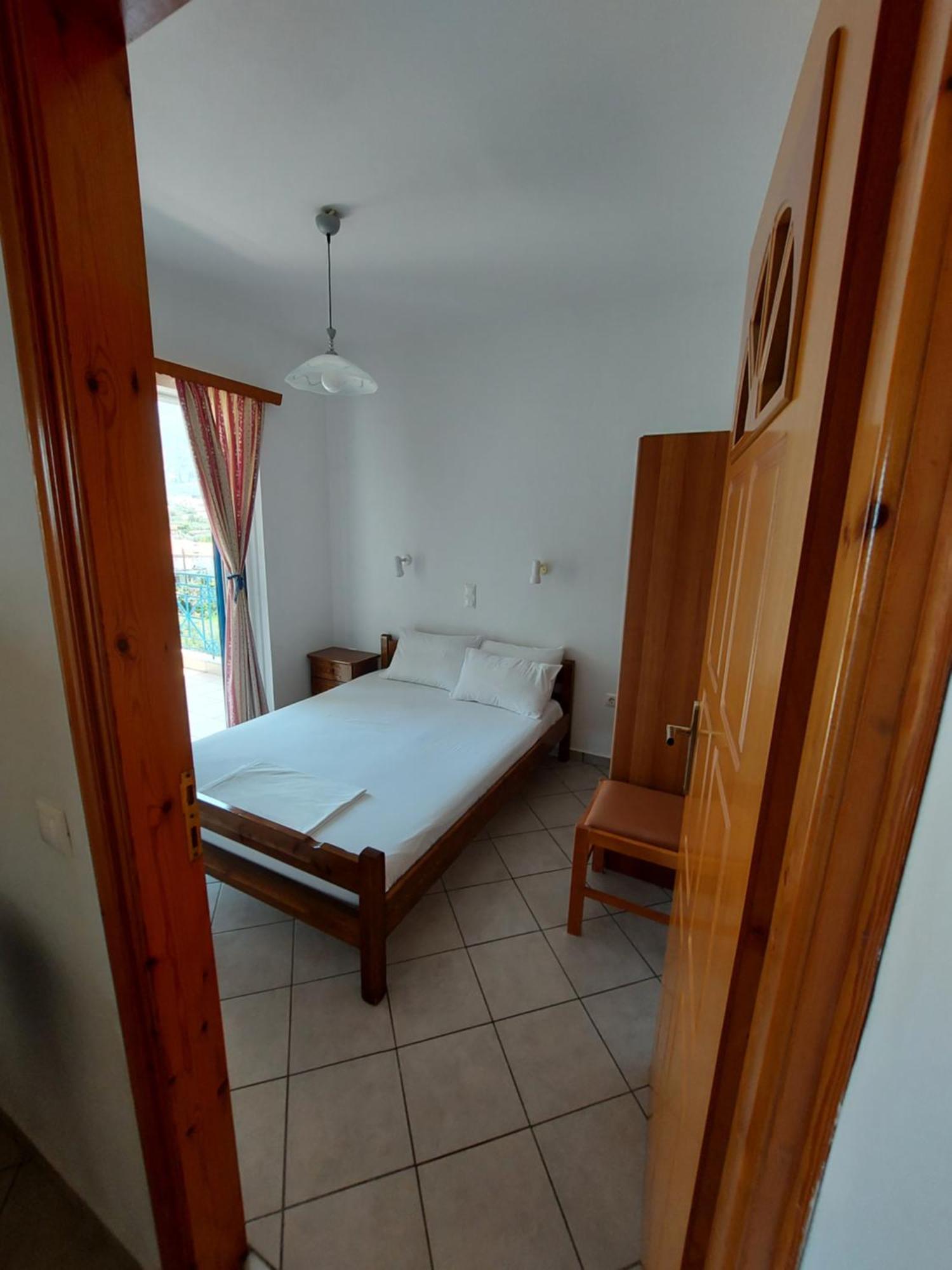 Matina Apartments Tyros Room photo